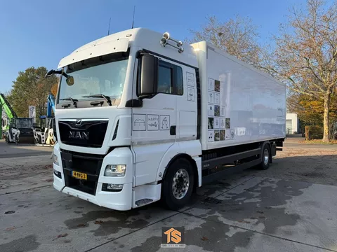 MAN TGX XLX 480 - 19 TON - KOFFER/BOX - APK/TUV 07/2026 - NL TRUCK - TOP!! TS063426