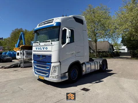 Volvo FH 420 - HYDRAULIEK - NL SHOW TRUCK - NEW TIRES  - TUV 2/27 TS695119
