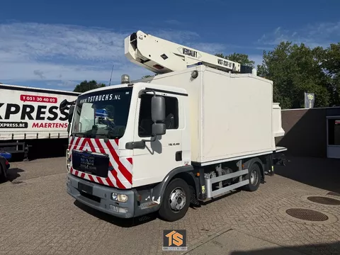 MAN TGL 12.180 4X2 BL VERSALIFT 15 METER - MANUAL - EURO 5 - BELGIUM TRUCK - TOP!! TS241613