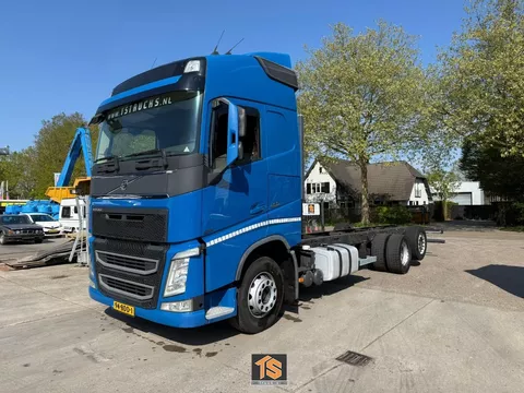 Volvo FH 460 - GLOBE XL - 6X2 CHASSIS 8.40 METER - I-SHIFT - APK/TUV 05/2026 - NL TRUCK - TOP! TS665234