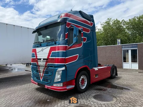 Volvo FH500 XL - 2 TANKS - SHOW TRUCK TS727240